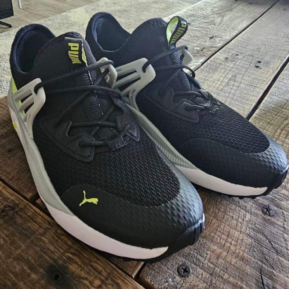 Brand new kids Puma Shoes